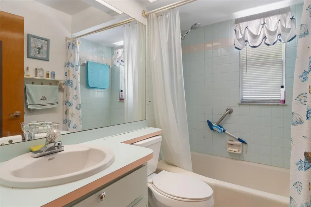2501 MARINER BOULEVARD Spring Hill, FL 34609