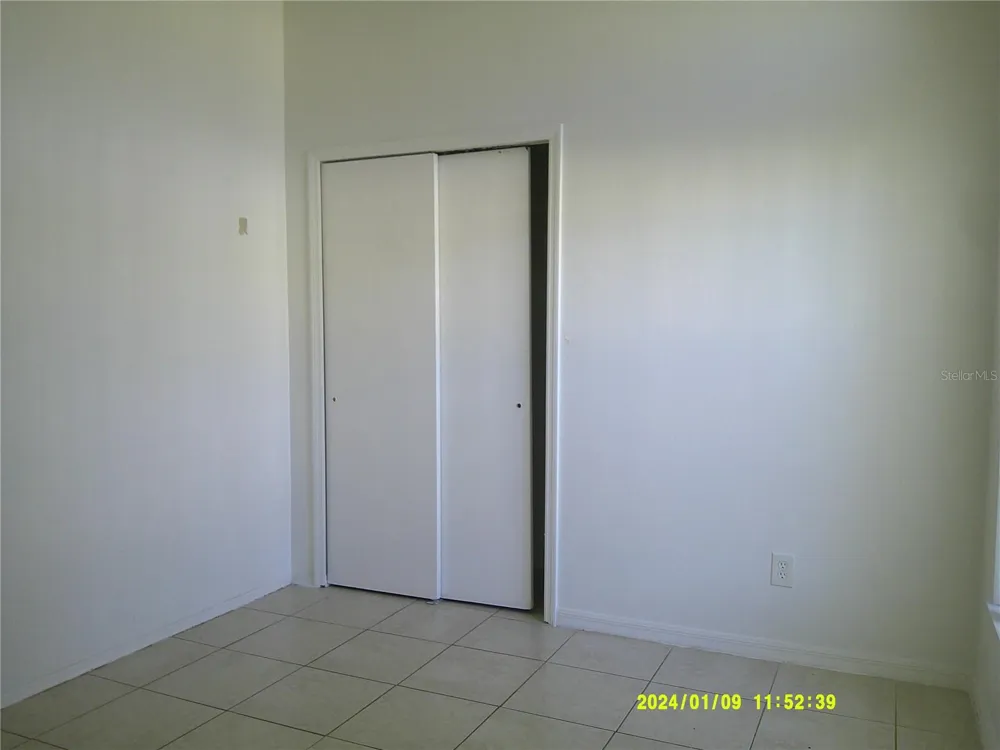 2612 WALDEN COURT Kissimmee, FL 34743