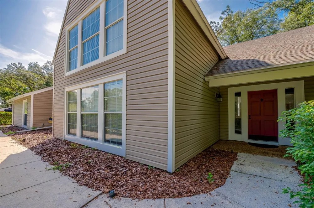 2081 PENNSYLVANIA DRIVE Deland, FL 32724