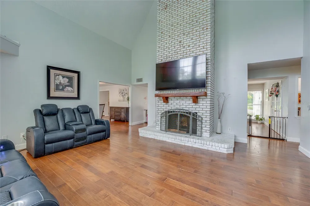 2081 PENNSYLVANIA DRIVE Deland, FL 32724