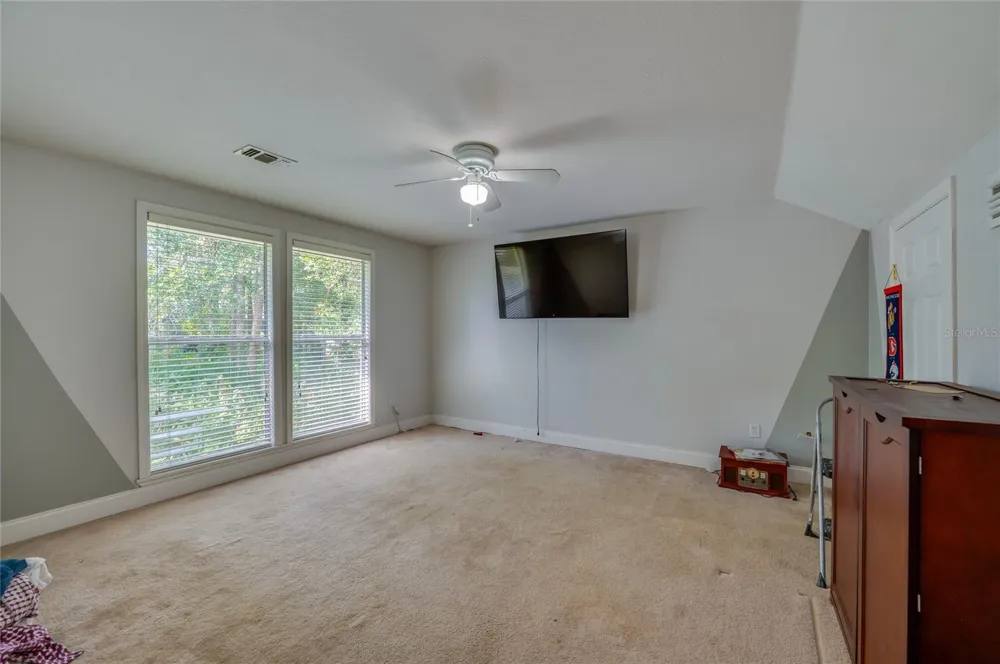 2081 PENNSYLVANIA DRIVE Deland, FL 32724