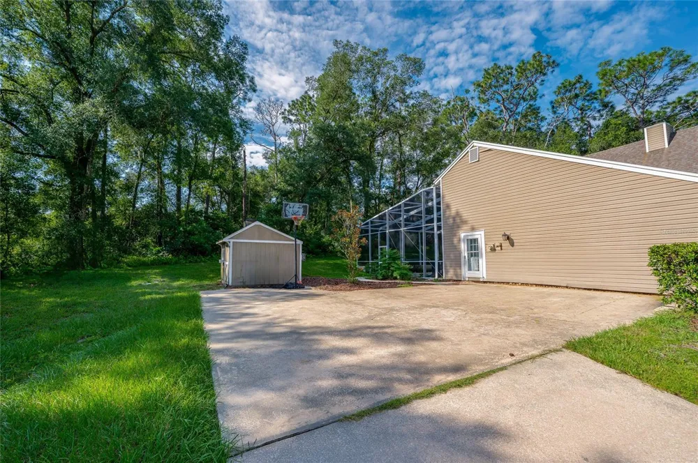2081 PENNSYLVANIA DRIVE Deland, FL 32724