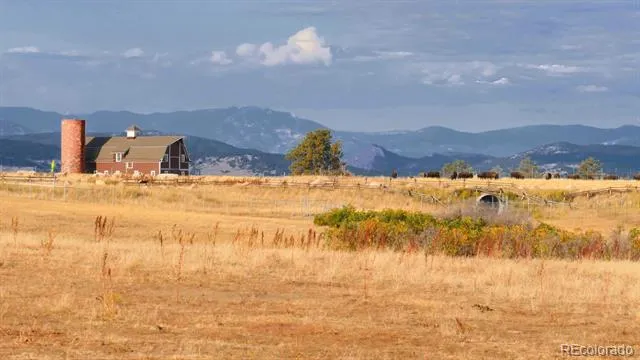 5700 Amber Ridge Drive Castle Pines, CO 80108
