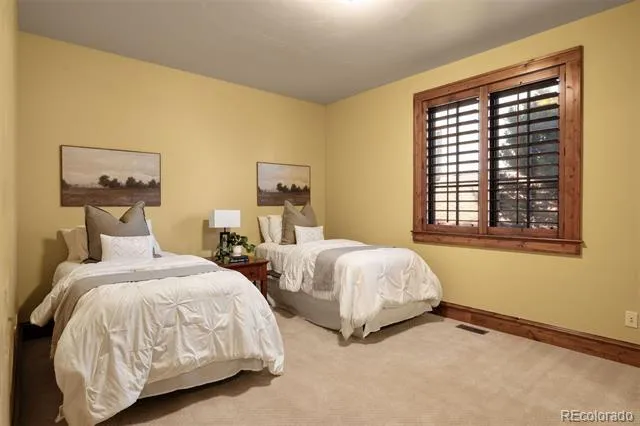 5700 Amber Ridge Drive Castle Pines, CO 80108