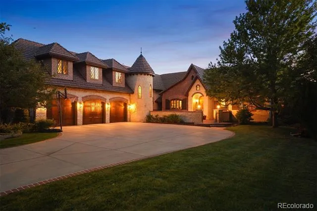 5700 Amber Ridge Drive Castle Pines, CO 80108