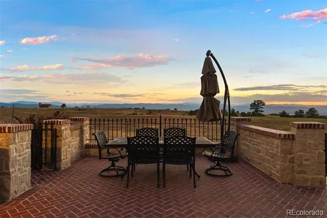 5700 Amber Ridge Drive Castle Pines, CO 80108