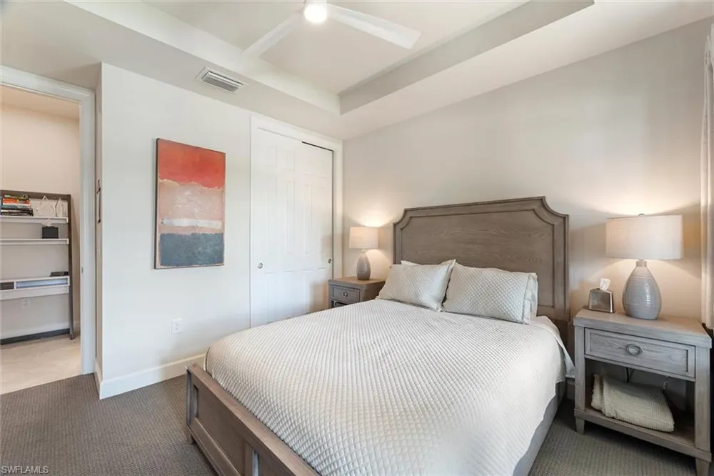 9406 Greyhawk Trail Naples, FL 34120