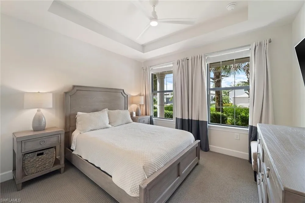 9406 Greyhawk Trail Naples, FL 34120