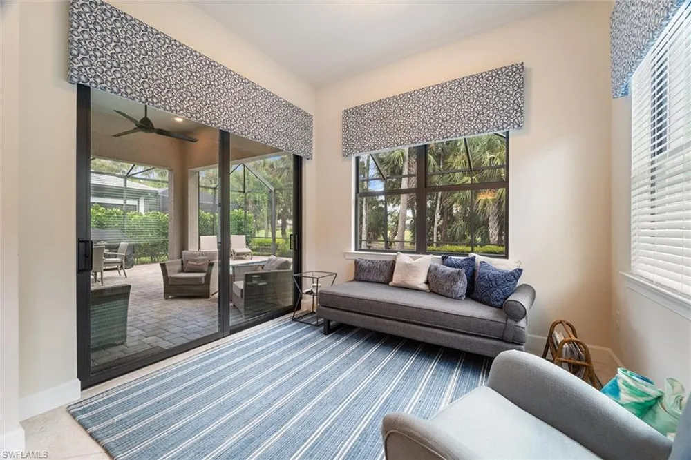 9406 Greyhawk Trail Naples, FL 34120