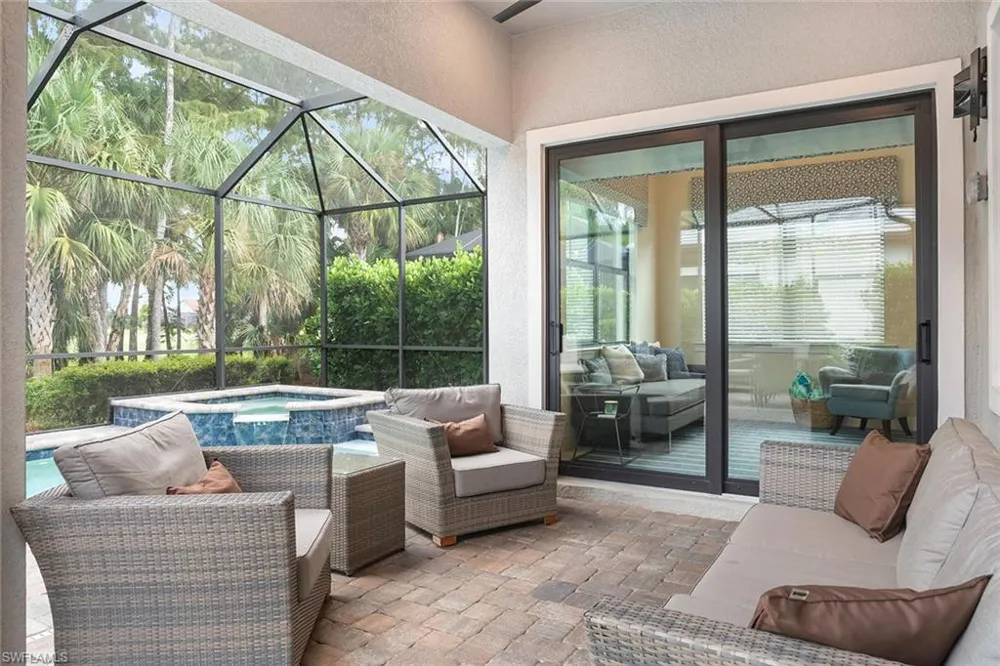 9406 Greyhawk Trail Naples, FL 34120