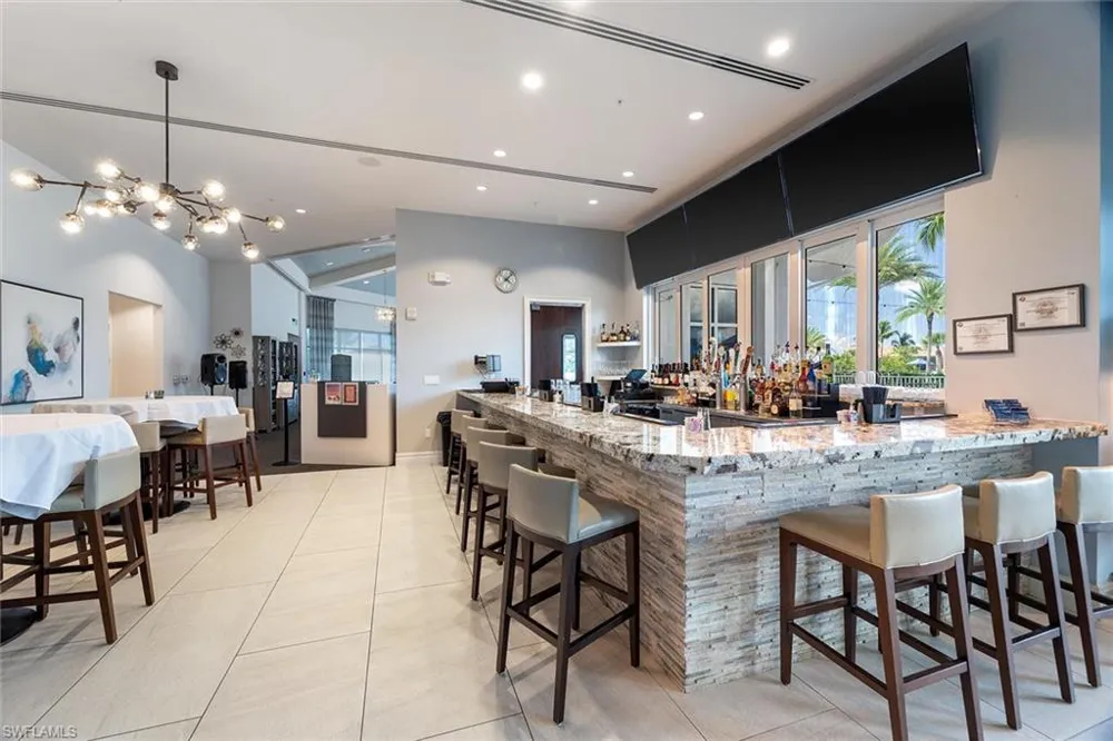 9406 Greyhawk Trail Naples, FL 34120