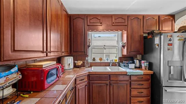 28 Logan Avenue Colorado Springs, CO 80909