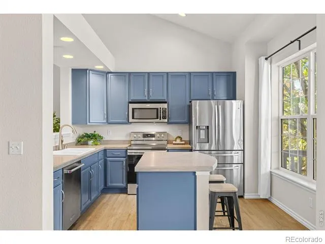 933 Ninebark Lane Longmont, CO 80503