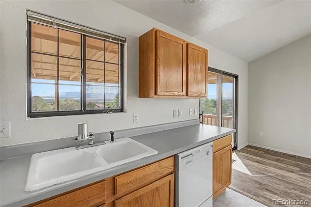 242 W Del Ray Drive Pueblo, CO 81007