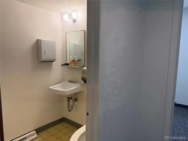 1709 Williams Denver, CO 80218