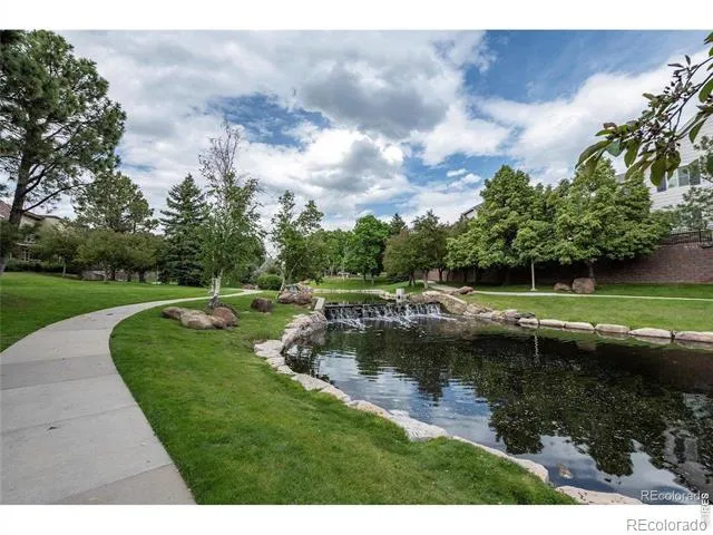 8906 E Nichols Place Centennial, CO 80112