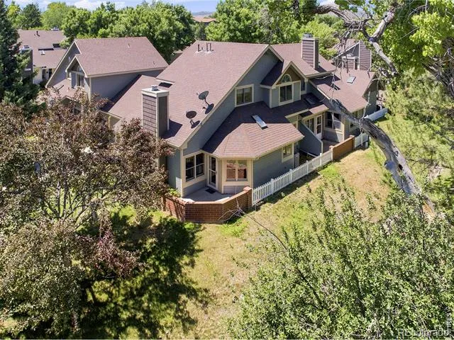1050 Cunningham Drive #3 Fort Collins, CO 80526