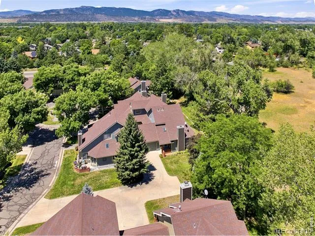 1050 Cunningham Drive #3 Fort Collins, CO 80526