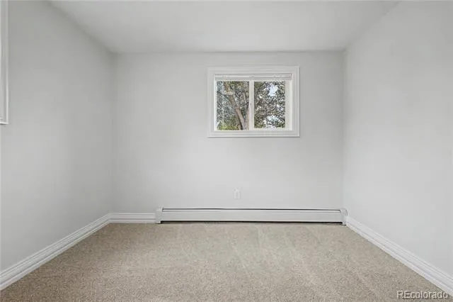 328 Troy Street Aurora, CO 80011