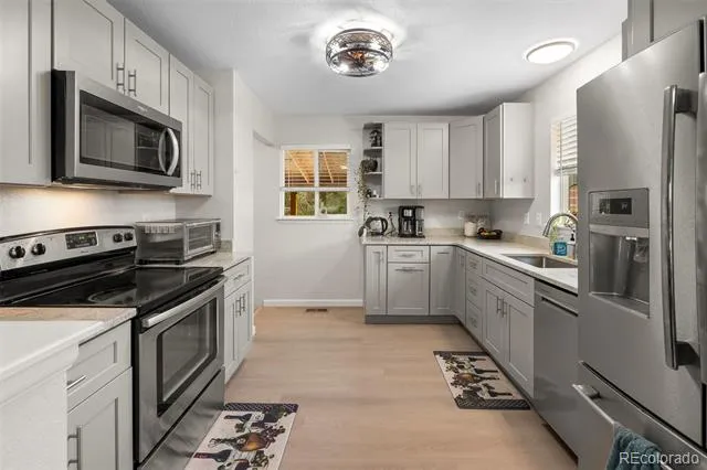 2041 Samuel Drive Denver, CO 80221