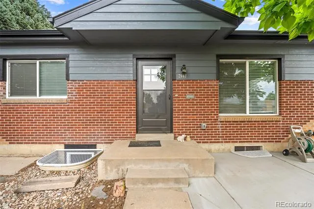 2041 Samuel Drive Denver, CO 80221