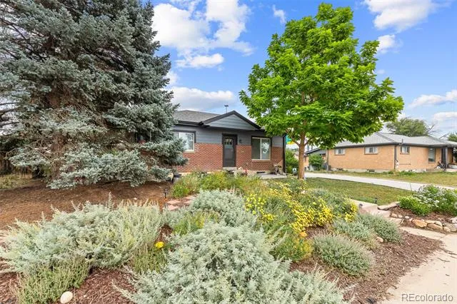 2041 Samuel Drive Denver, CO 80221