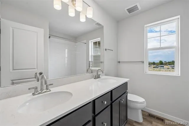 5772 Indigo Rose Street Aurora, CO 80019