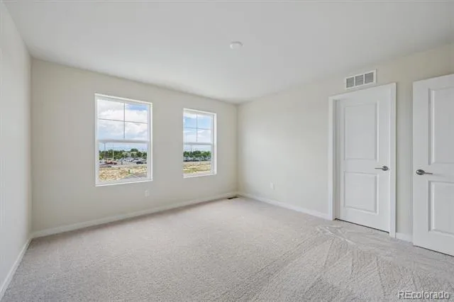 5772 Indigo Rose Street Aurora, CO 80019