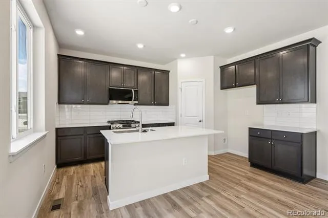 5772 Indigo Rose Street Aurora, CO 80019