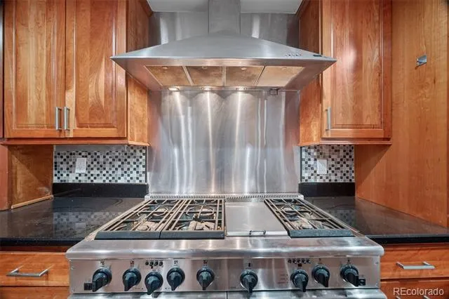 4180 S Monaco Parkway Denver, CO 80237