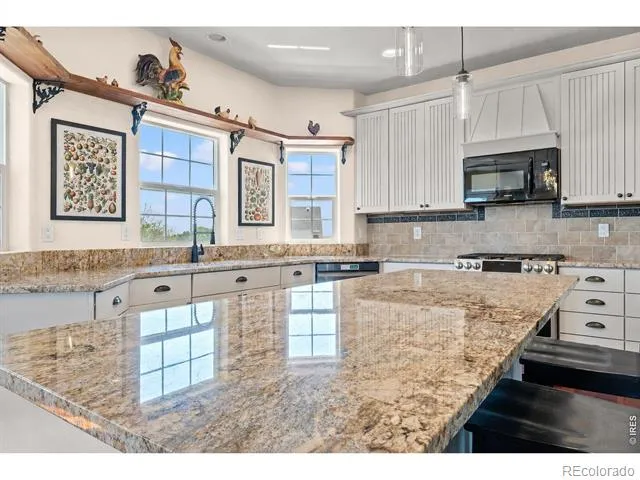 15915 County Road Weldona, CO 80653