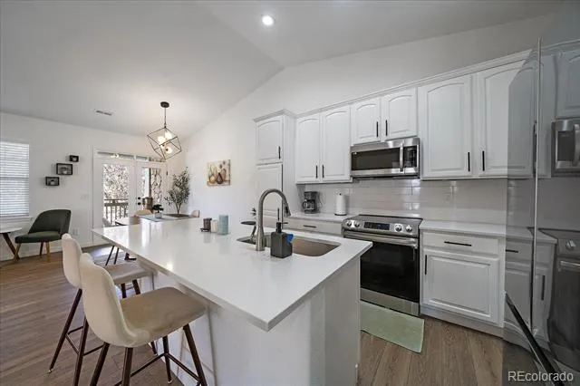 23043 E Ontario Drive #105 Aurora, CO 80016