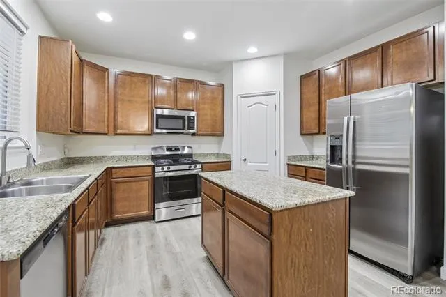 16365 E 99th Avenue Commerce City, CO 80022