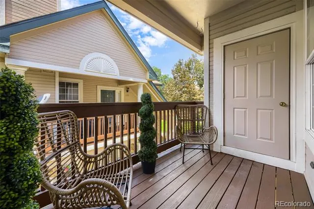 4045 S Crystal Circle #204 Aurora, CO 80014