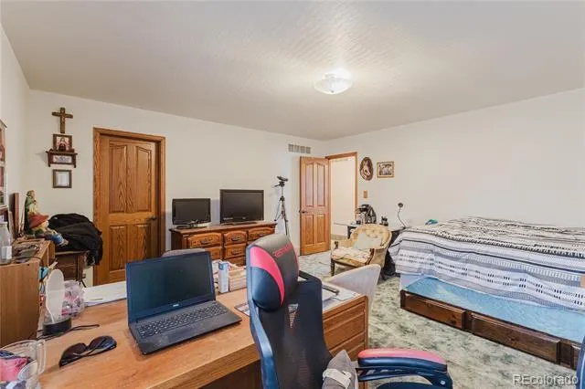 5400 Turtle Butte Road Beulah, CO 81023
