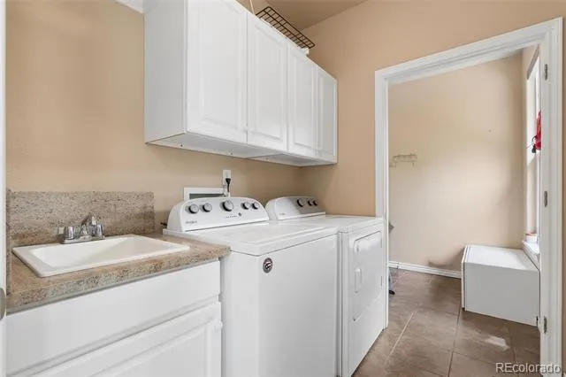 6 Eagle Nest Lane Lyons, CO 80540