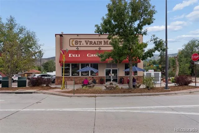 6 Eagle Nest Lane Lyons, CO 80540