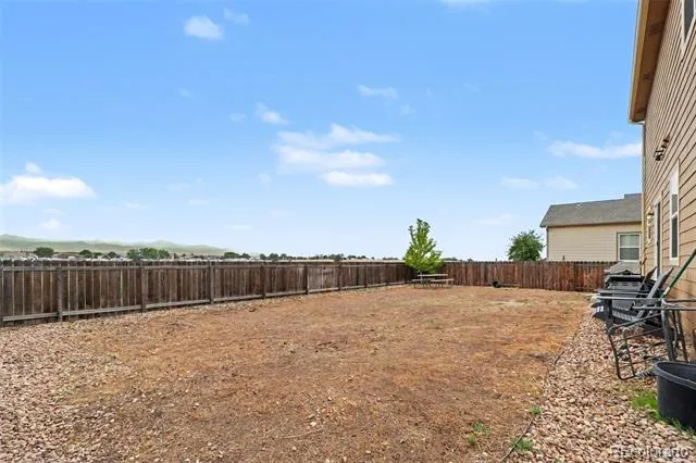 7229 Shavano Avenue Longmont, CO 80504