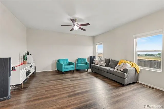 7229 Shavano Avenue Longmont, CO 80504