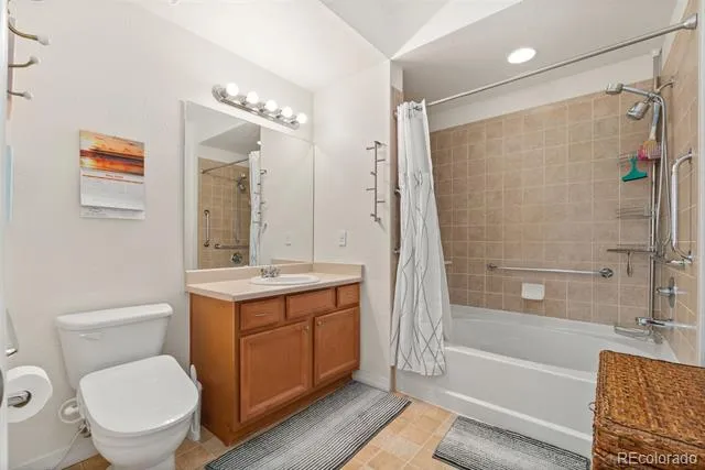 804 Summer Hawk Drive #1304 Longmont, CO 80504