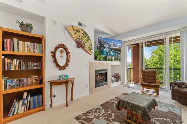 804 Summer Hawk Drive #1304 Longmont, CO 80504