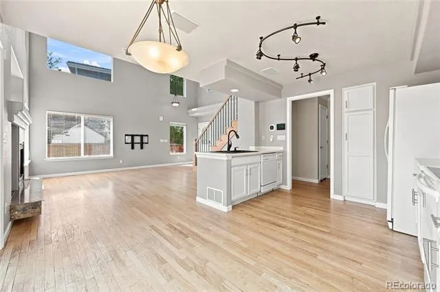 4486 Lyndenwood Point Highlands Ranch, CO 80130
