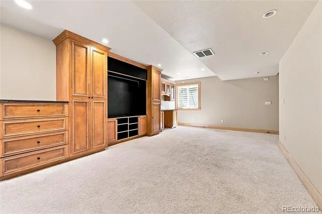 4486 Lyndenwood Point Highlands Ranch, CO 80130