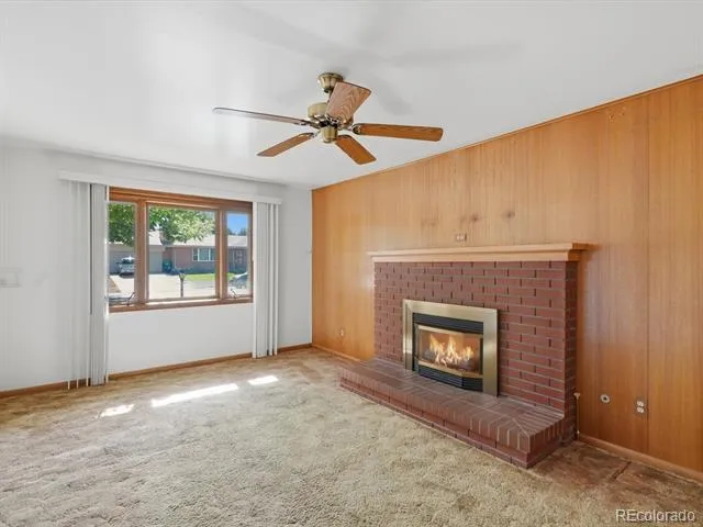 275 Moline Street Aurora, CO 80010