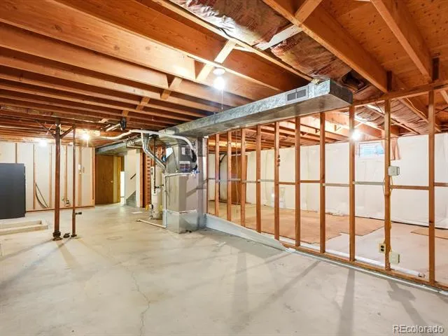 275 Moline Street Aurora, CO 80010