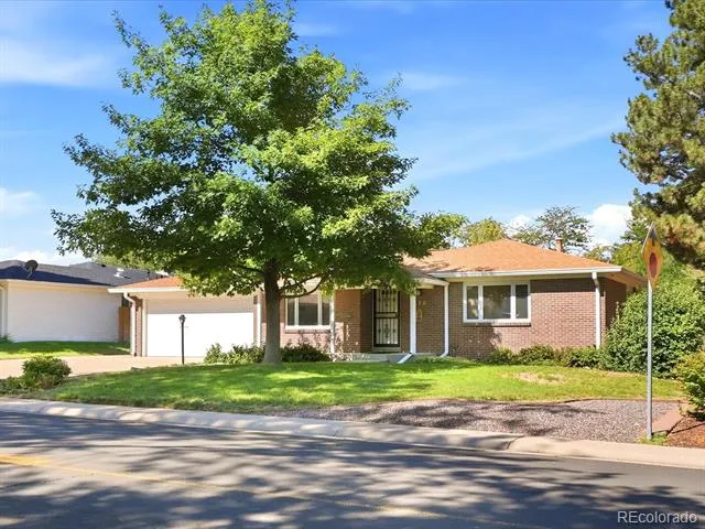 275 Moline Street Aurora, CO 80010