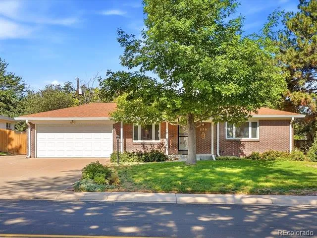 275 Moline Street Aurora, CO 80010