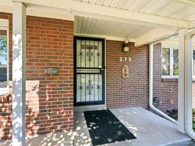 275 Moline Street Aurora, CO 80010