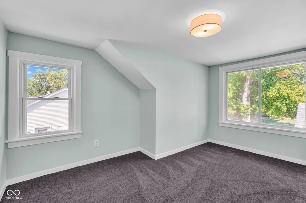 3415 Westenedge Drive Columbus, IN 47203