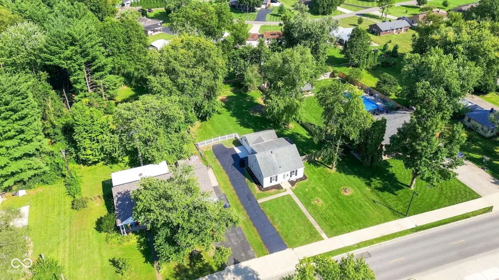 3415 Westenedge Drive Columbus, IN 47203